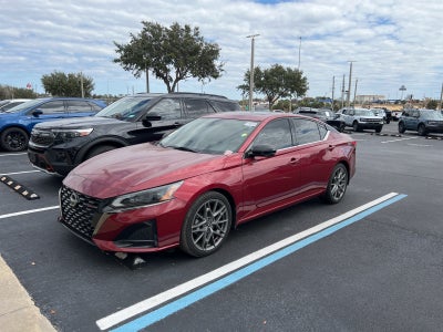 2023 Nissan Altima 2.0 SR