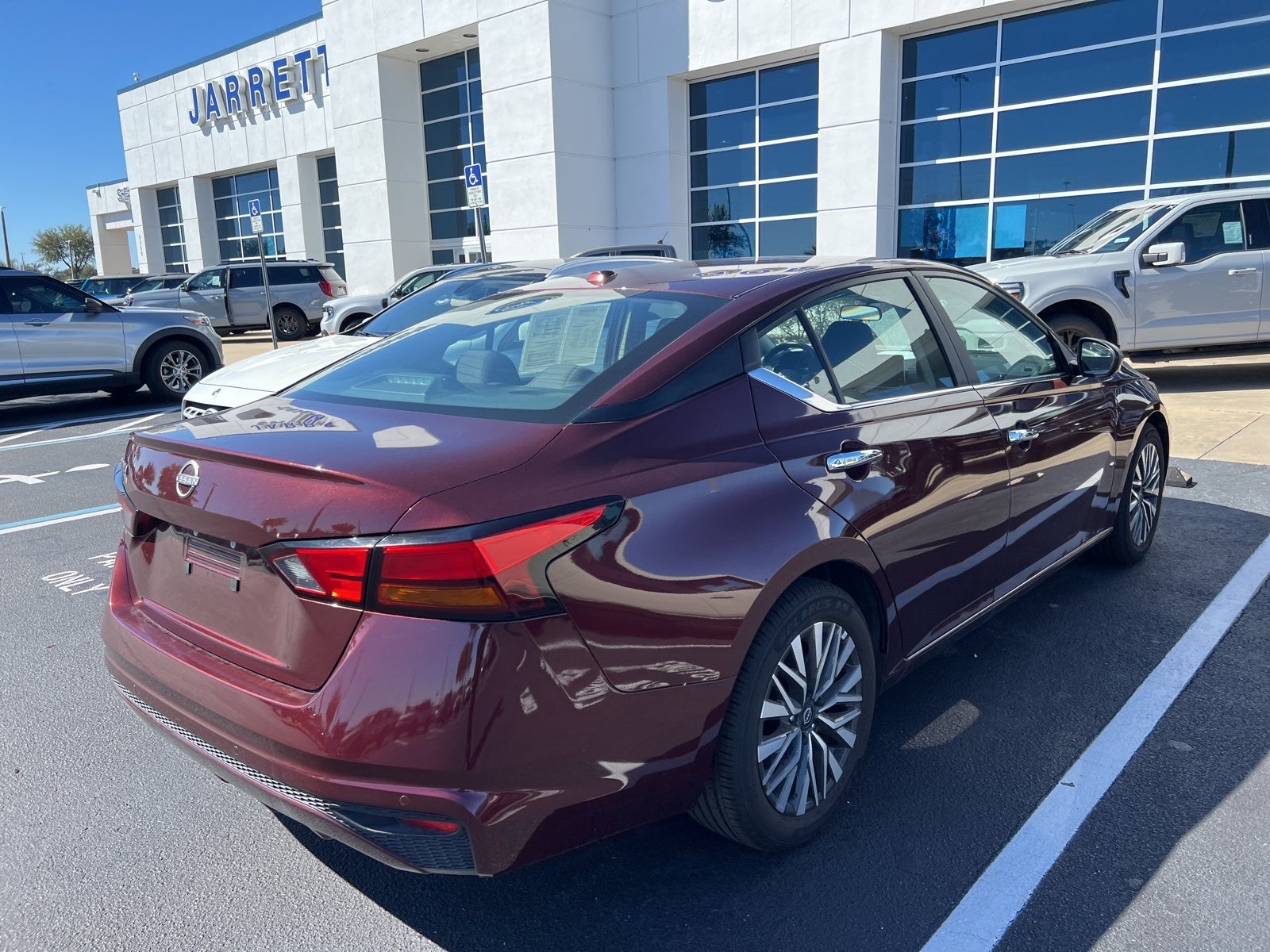 2025 Nissan Altima 2.5 SV