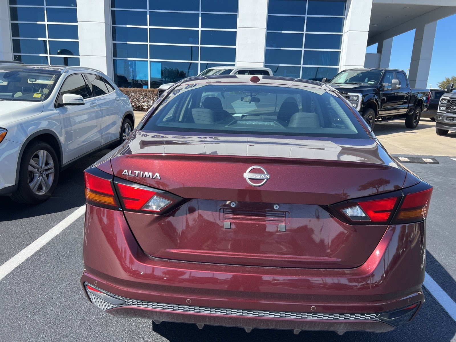 2025 Nissan Altima 2.5 SV