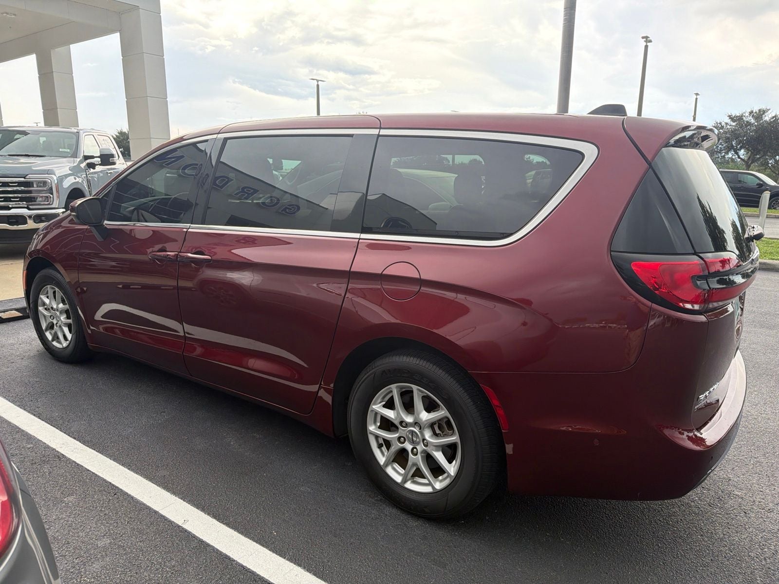 2023 Chrysler Pacifica Touring L