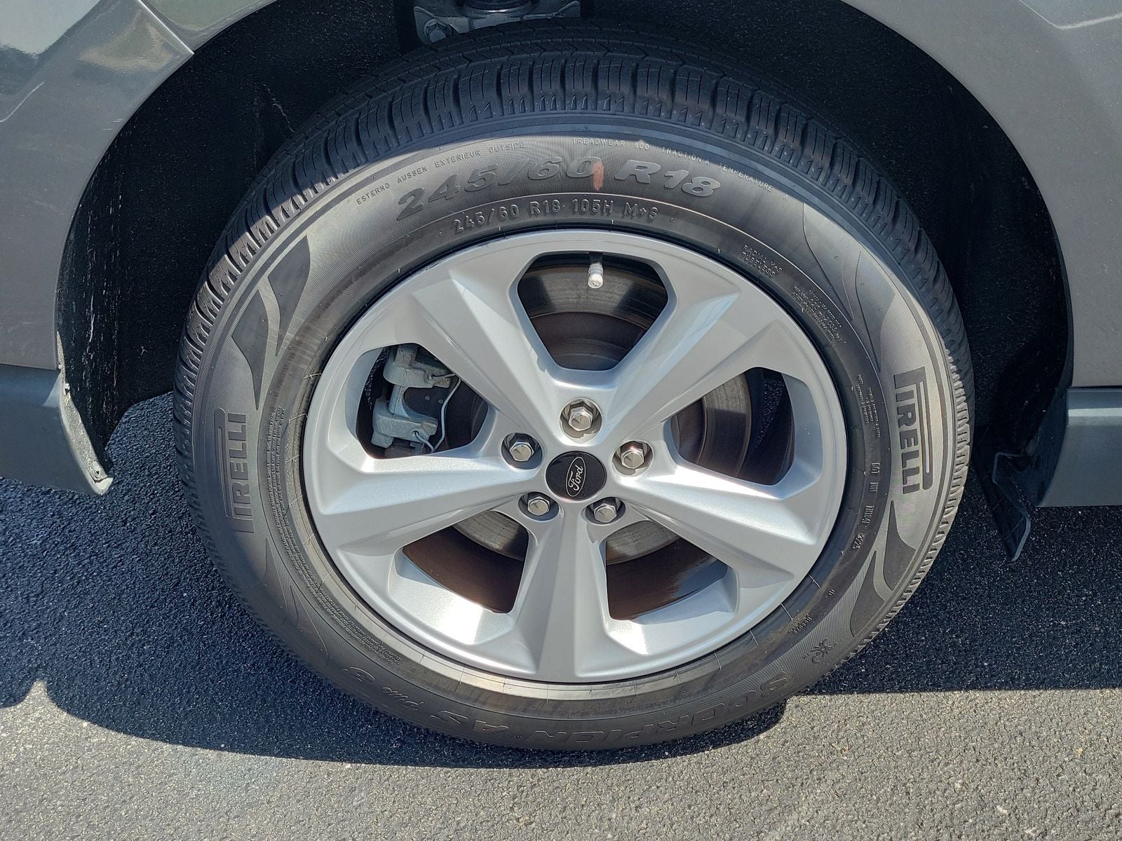 2024 Ford Edge SE