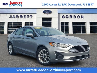 2020 Ford Fusion SE