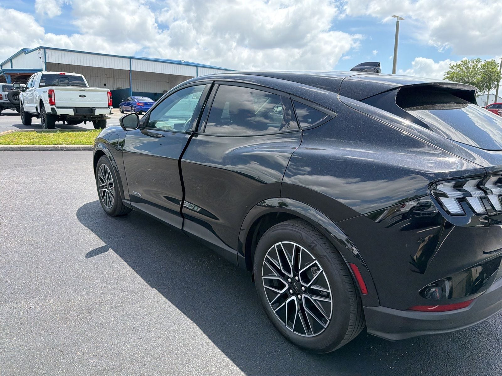 2025 Ford Mustang Mach-E Premium