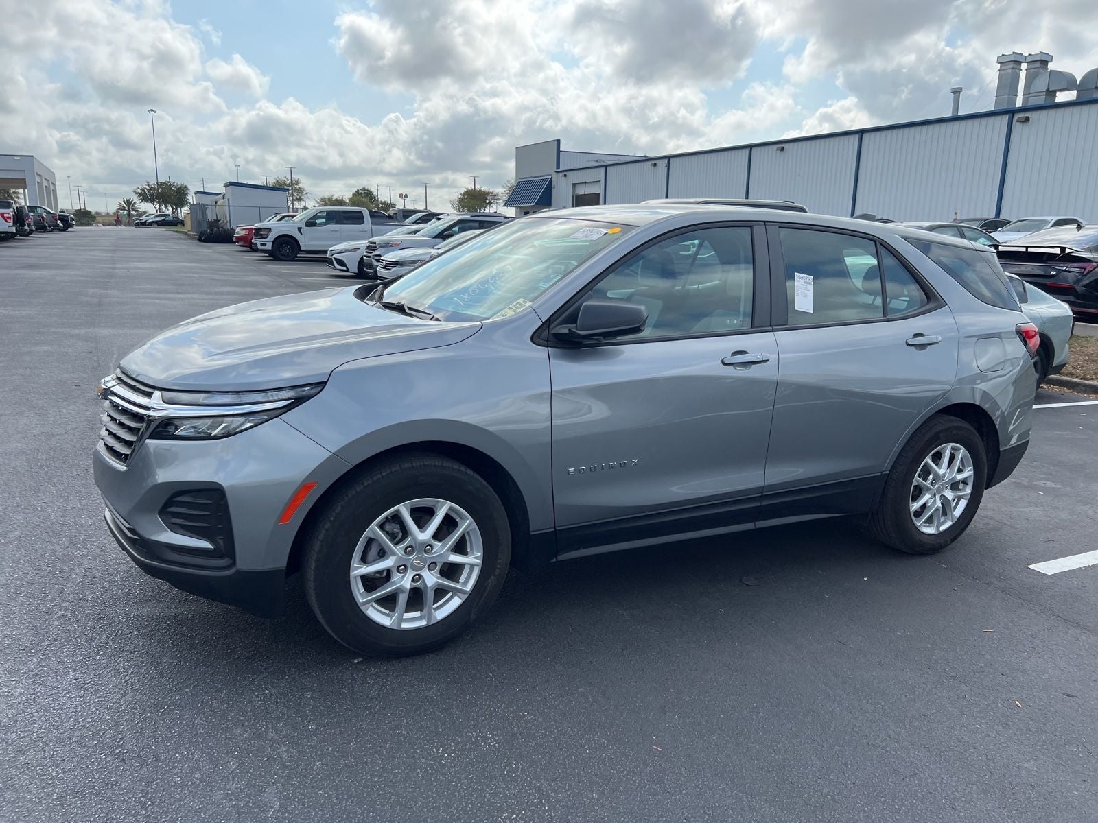 2024 Chevrolet Equinox LS