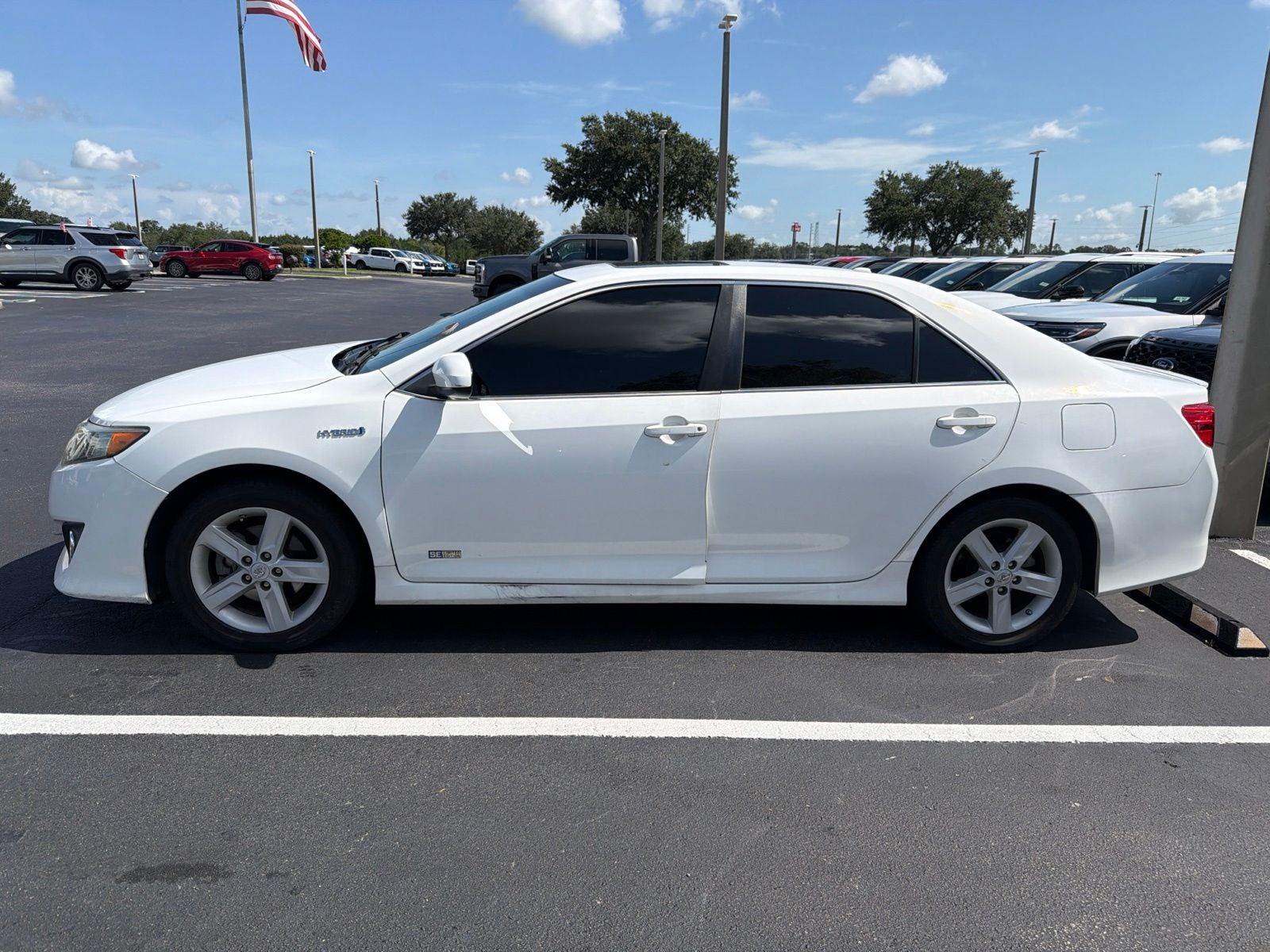 2014 Toyota Camry Hybrid SE Limited Edition