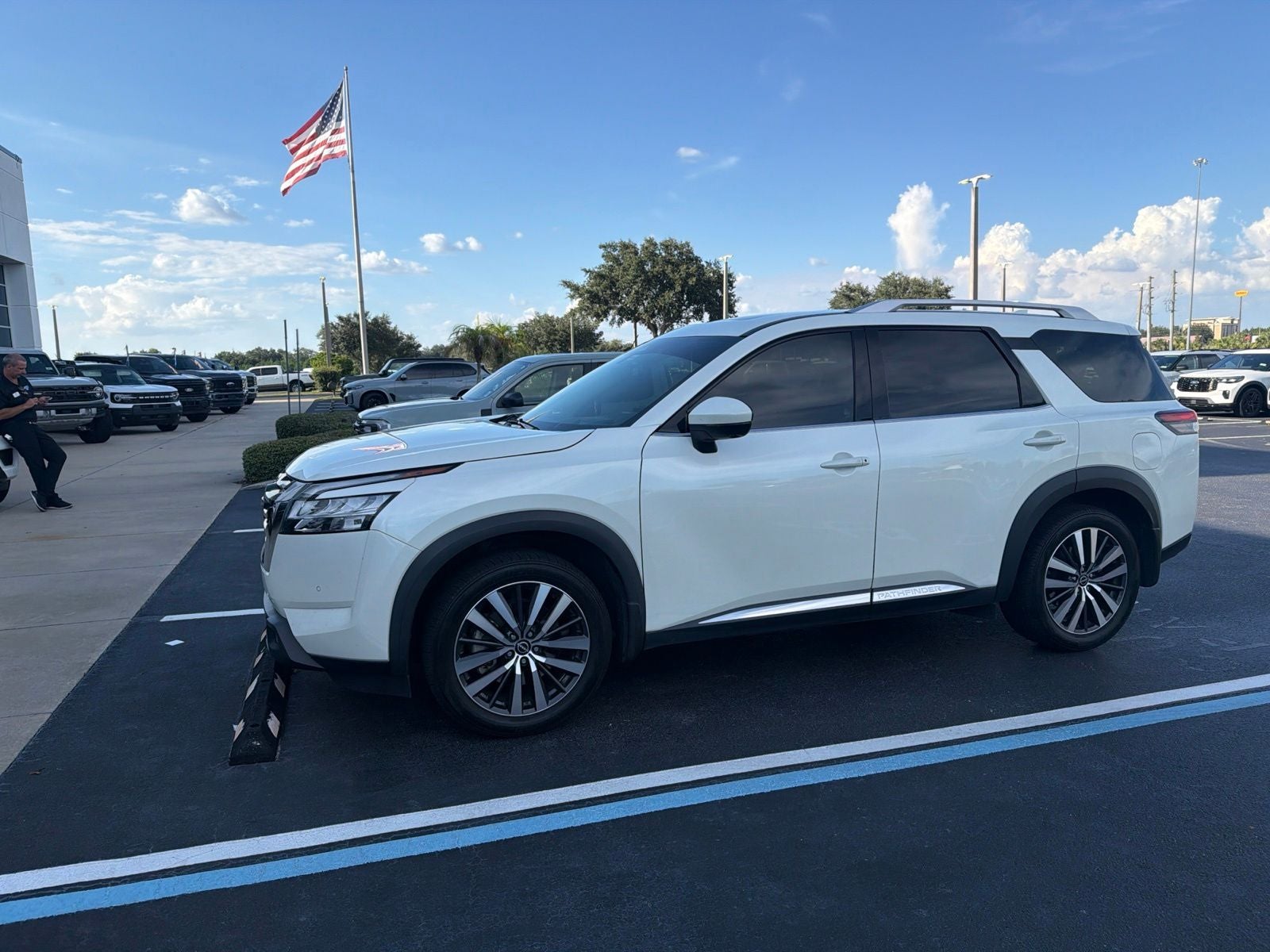 2022 Nissan Pathfinder Platinum