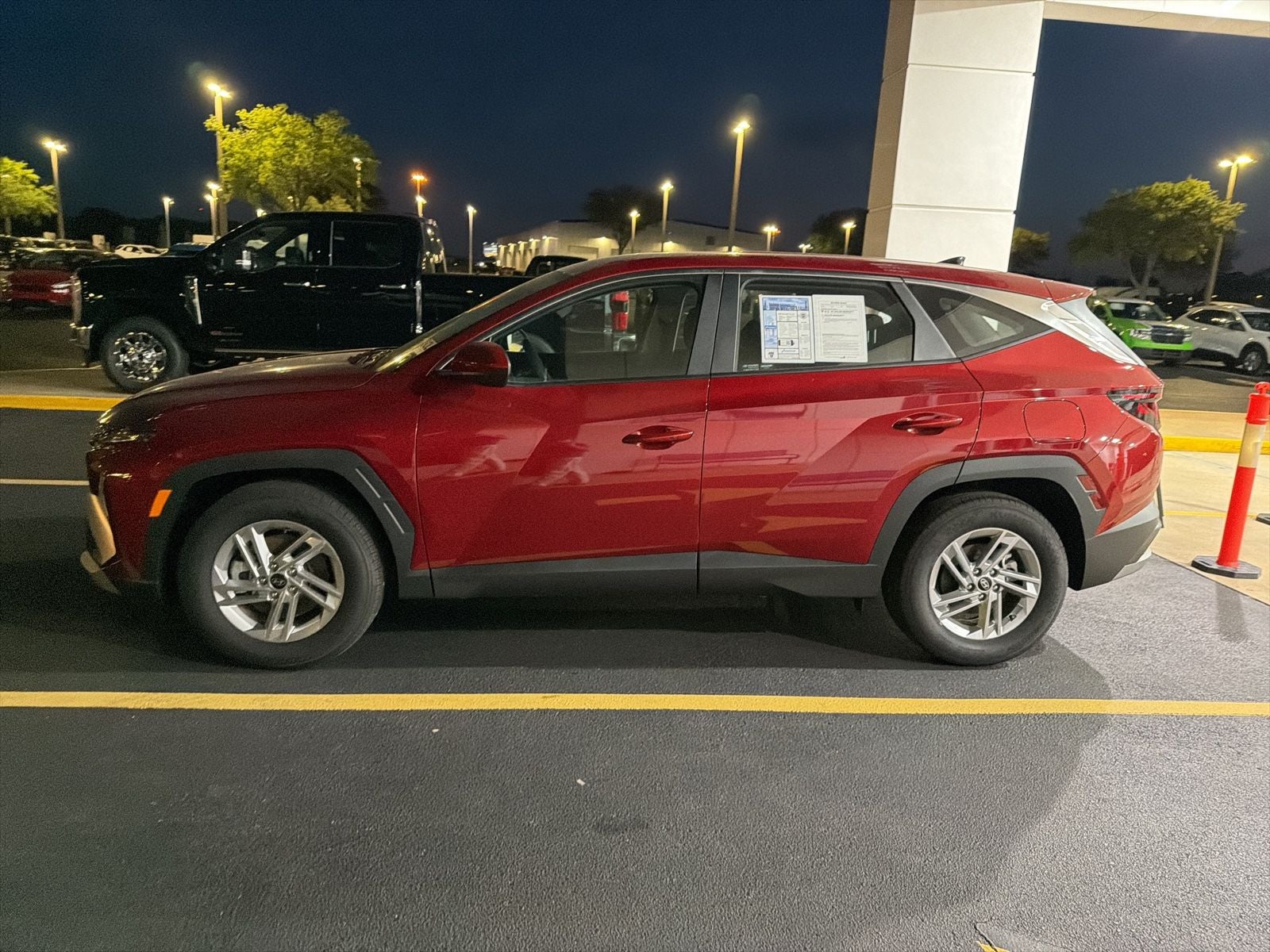 2025 Hyundai Tucson SE