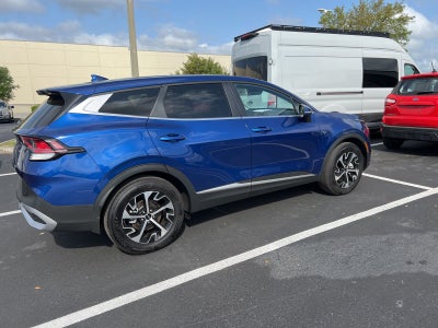 2025 Kia Sportage EX