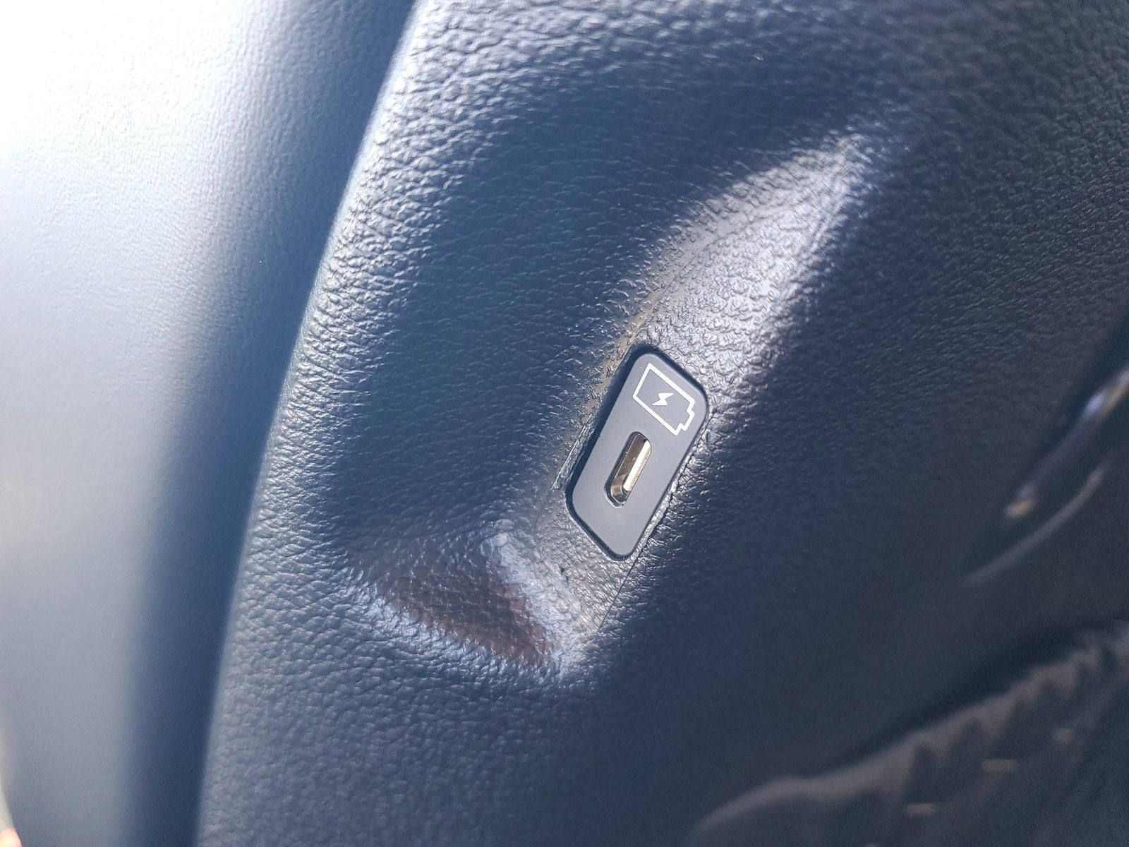 2024 Kia Telluride LX