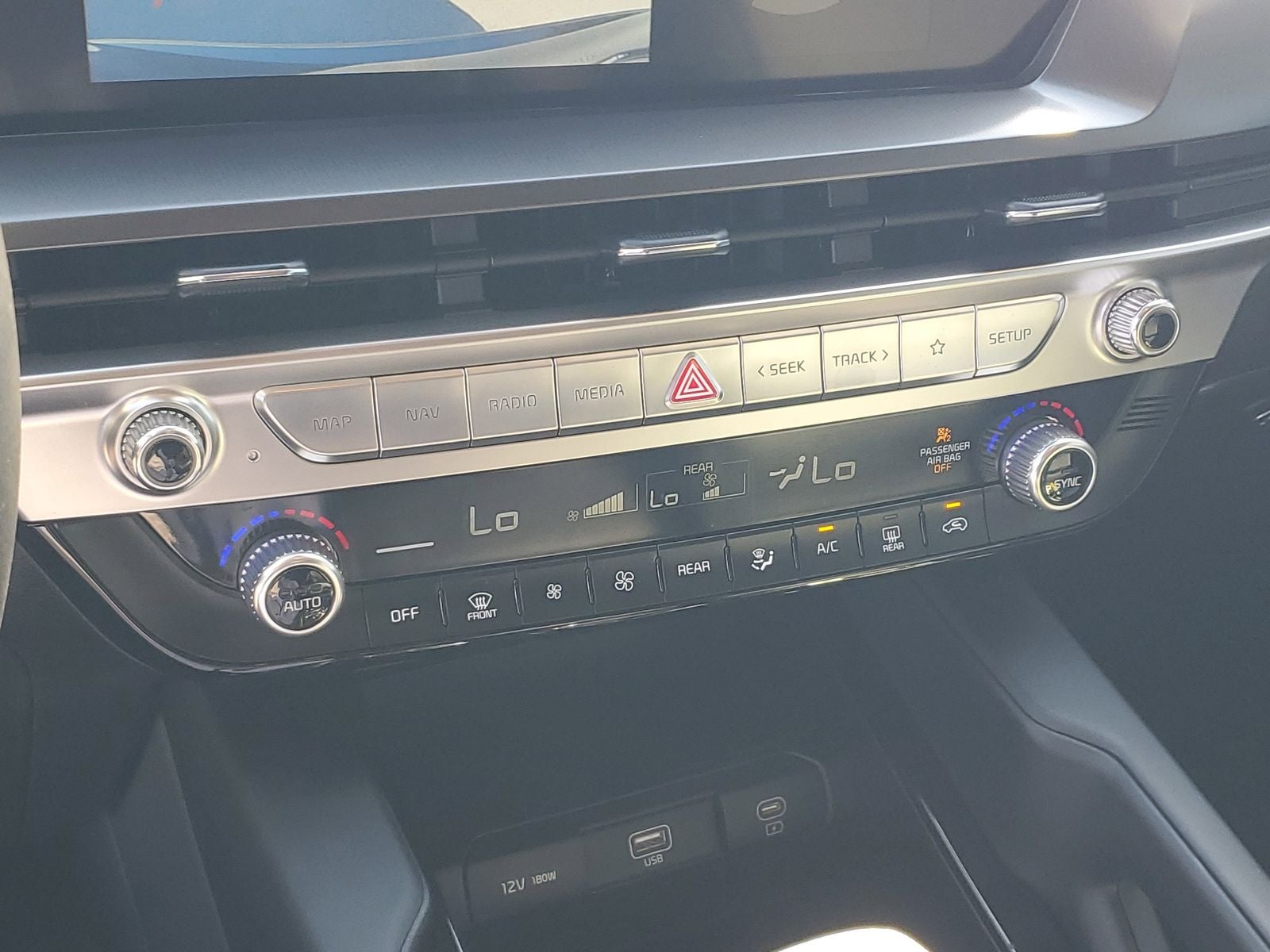 2024 Kia Telluride LX