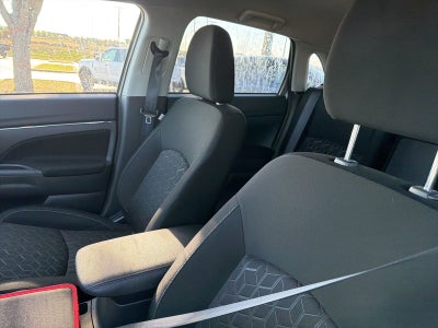 2025 Mitsubishi Outlander Sport 2.0 ES