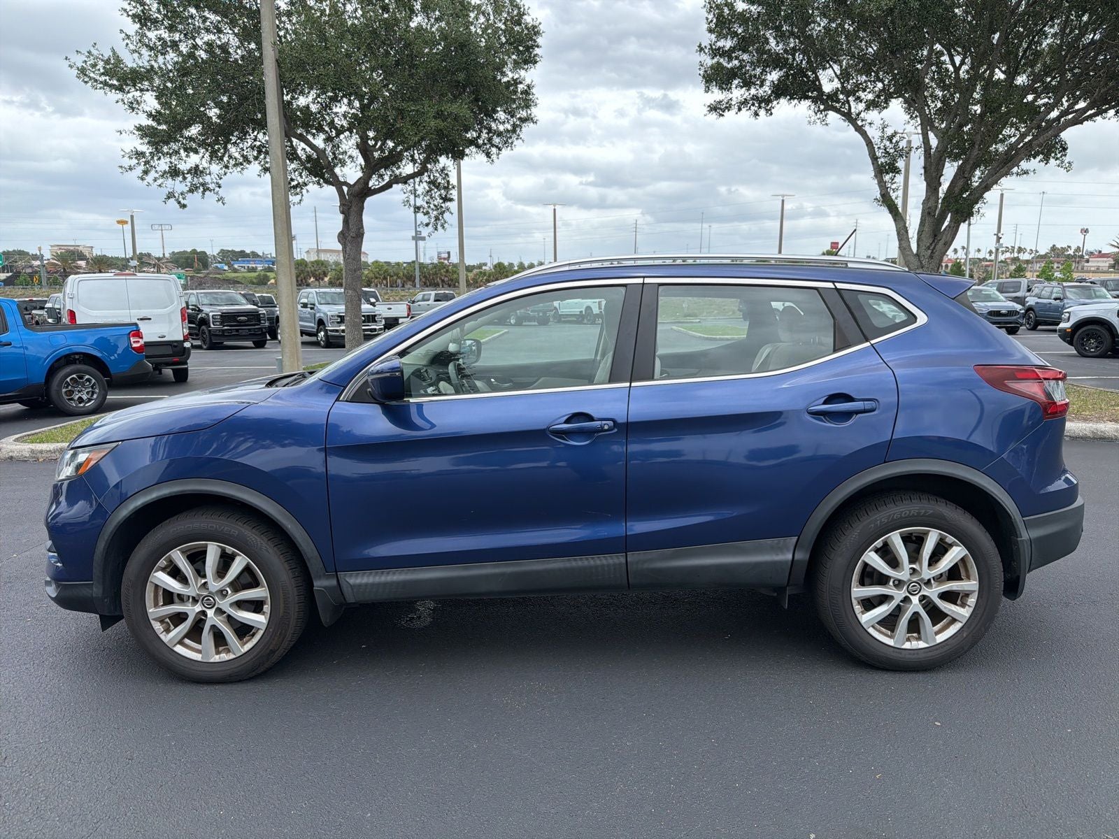 2020 Nissan Rogue Sport SV