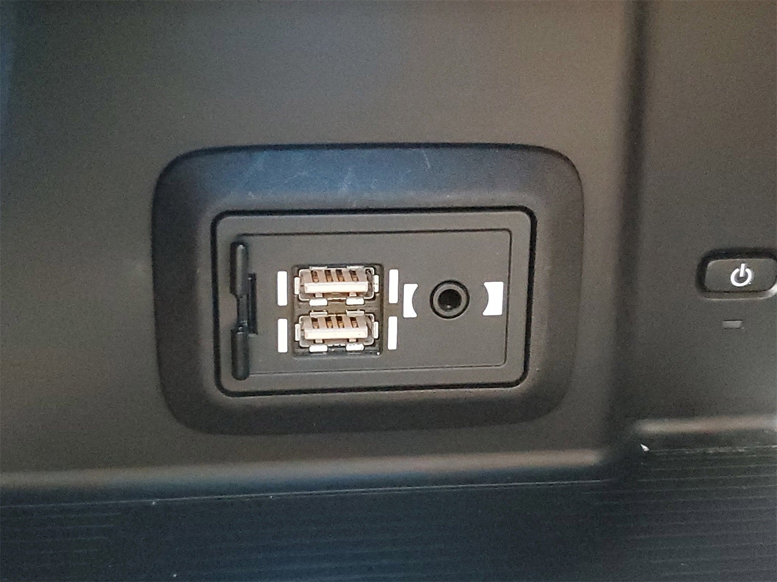 2022 Toyota Venza LE