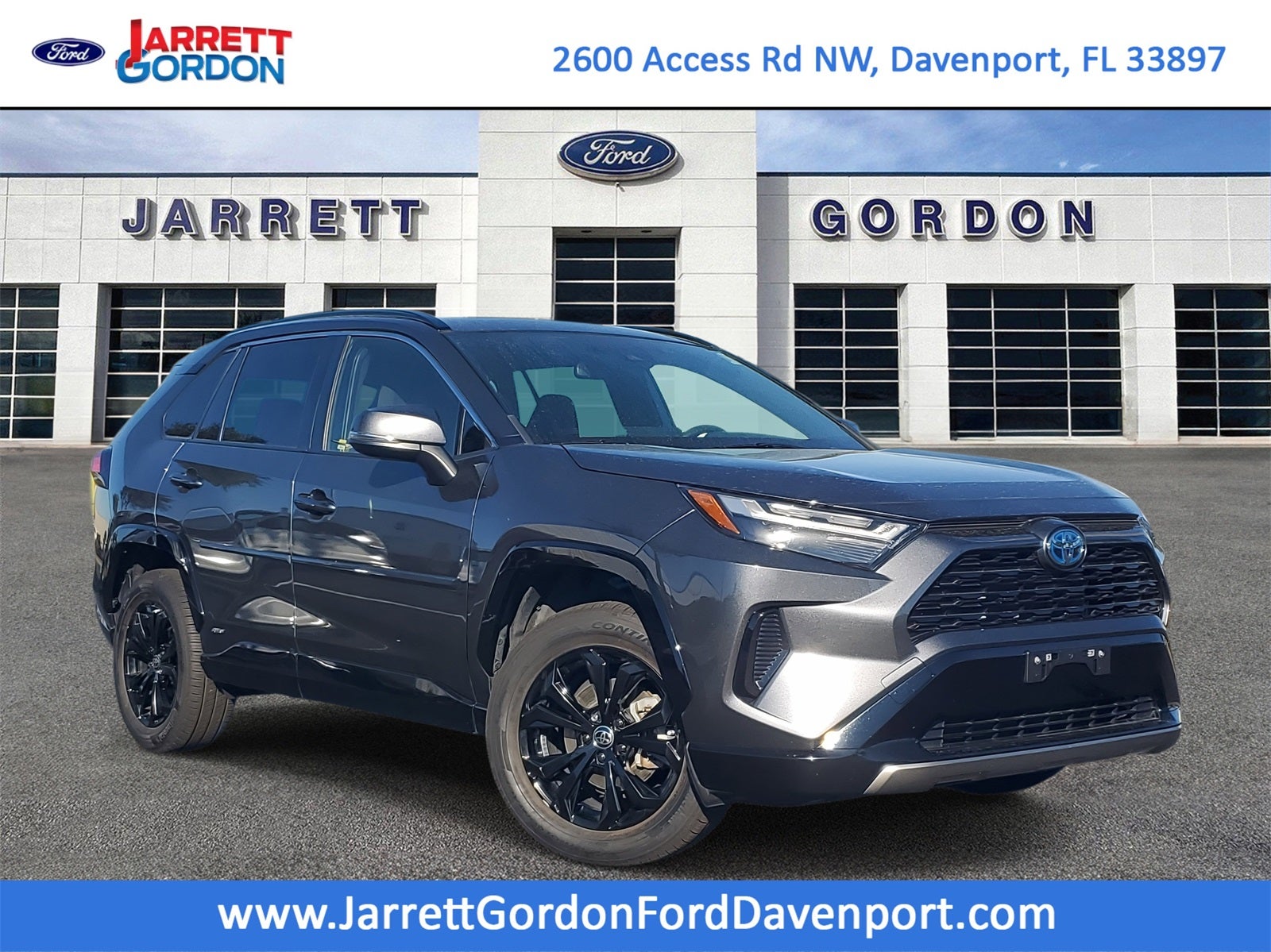 2024 Toyota RAV4 Hybrid SE