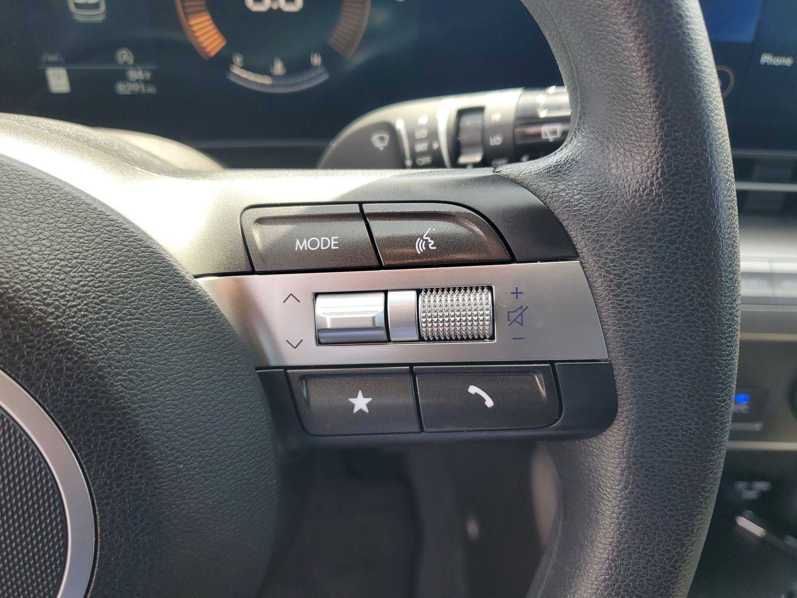 2025 Hyundai Kona SE