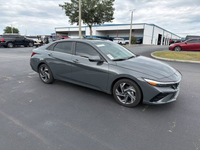 2025 Hyundai Elantra SEL Convenience