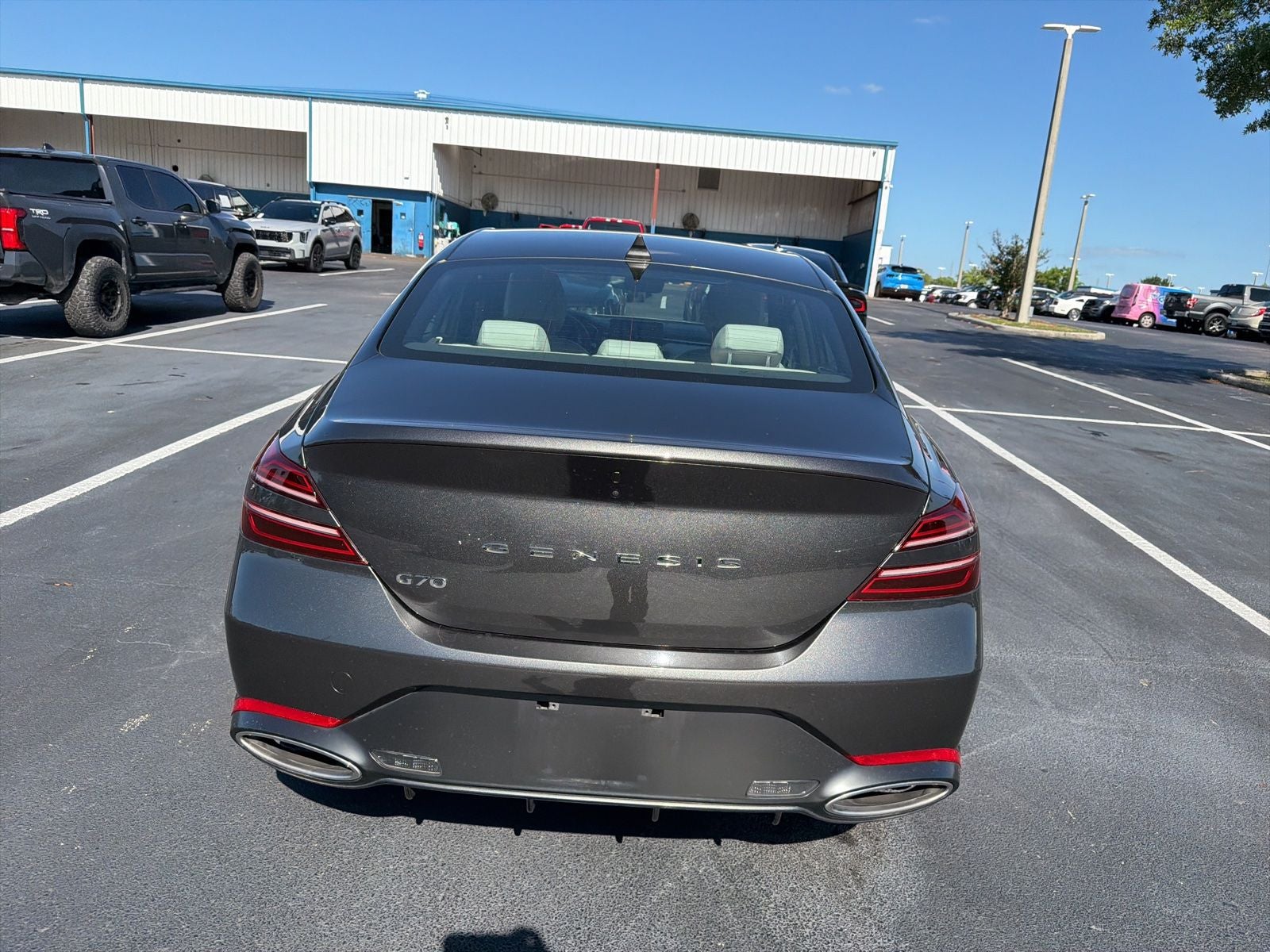 2025 Genesis G70 2.5T