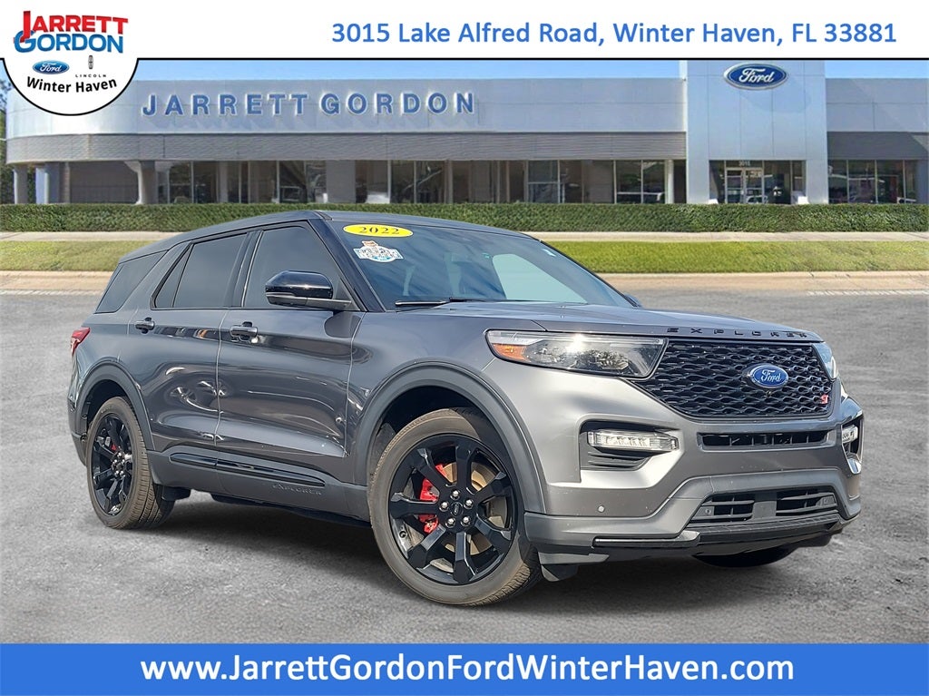 2022 Ford Explorer ST