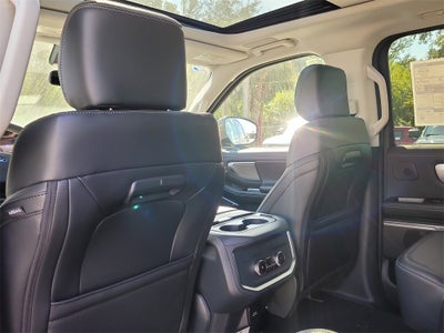 2025 Ford Expedition Max Platinum