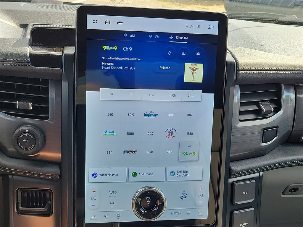 2025 Ford F-150 Lightning Flash