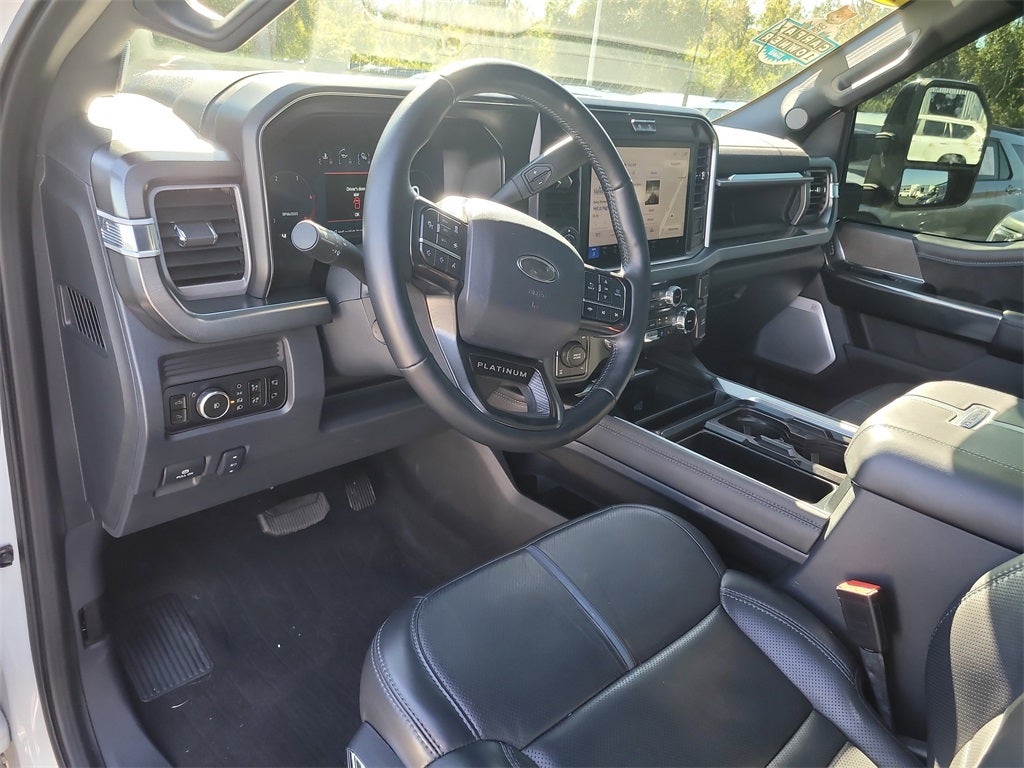 2025 Ford F-250SD Platinum