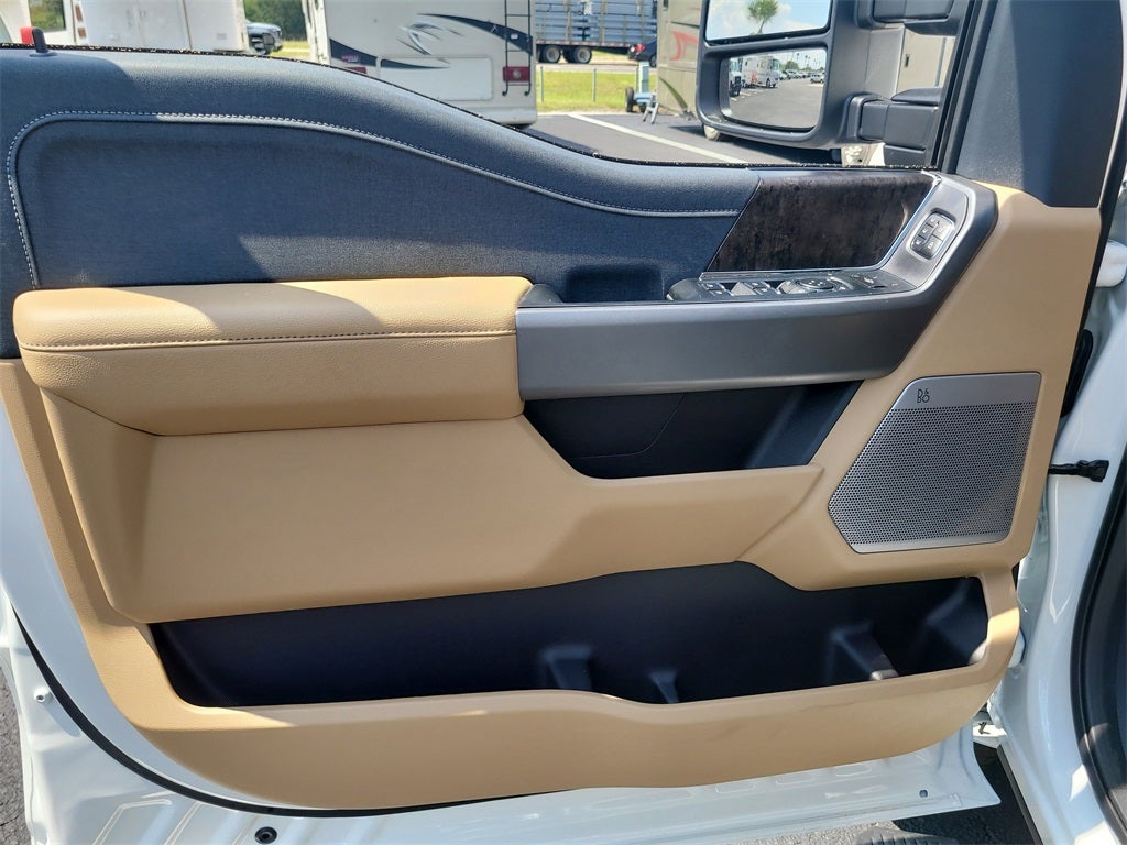 2025 Ford F-250SD Lariat