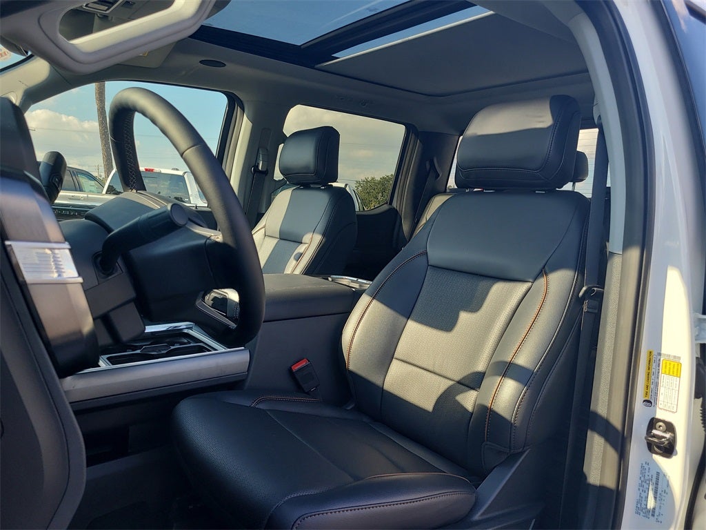 2025 Ford F-350SD Lariat