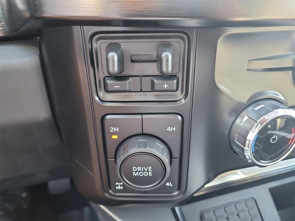 2025 Ford F-350SD Lariat