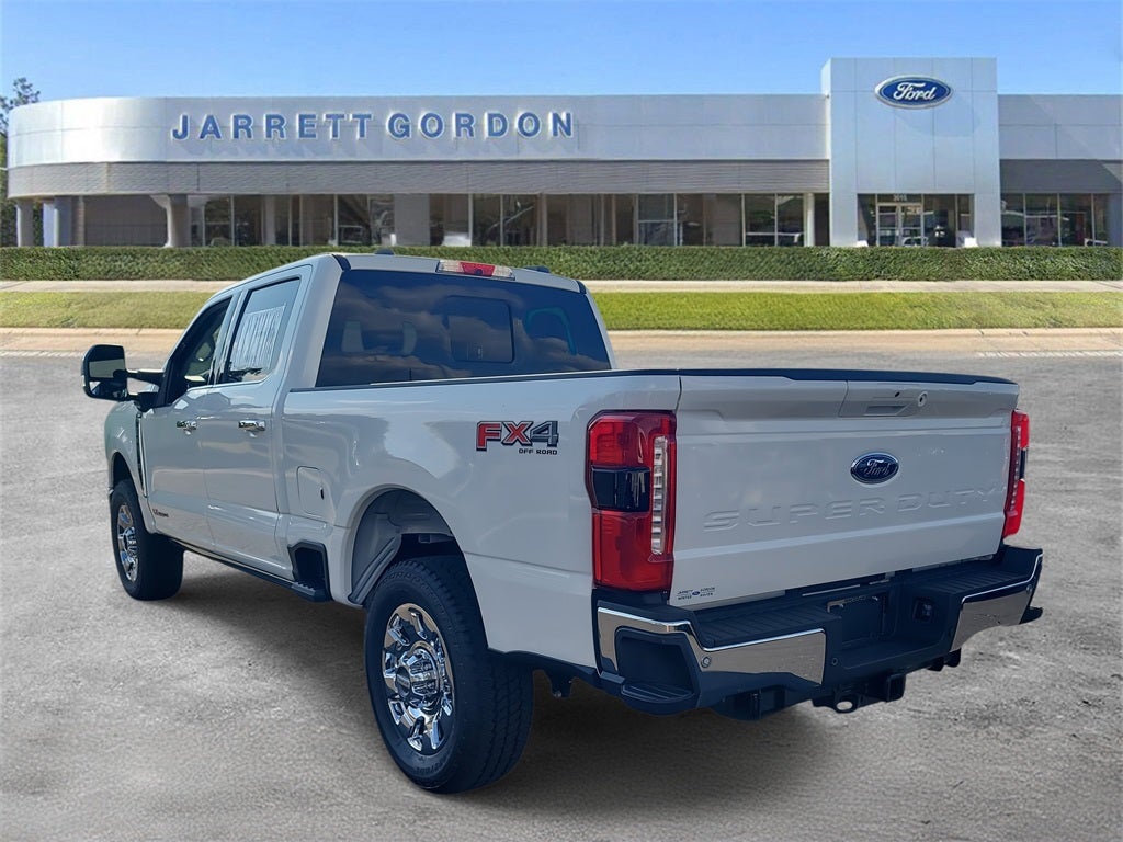 2025 Ford F-350SD Lariat