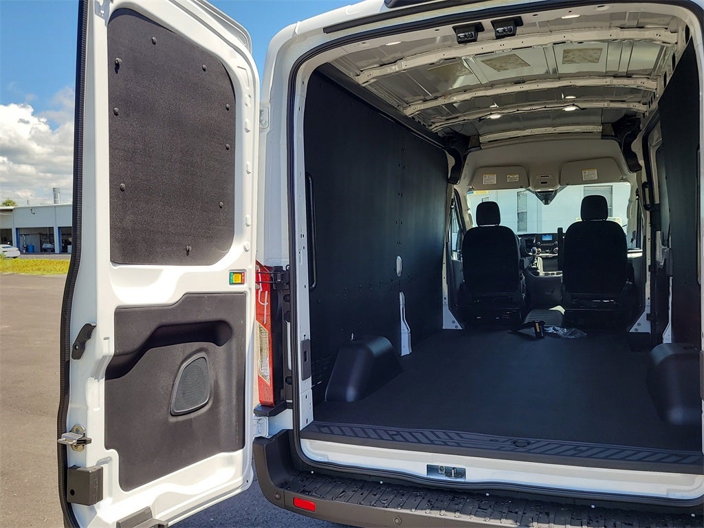 2025 Ford Transit-250 Base