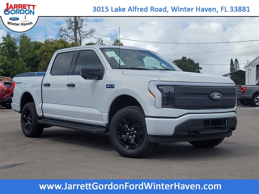 2025 Ford F-150 Lightning XLT