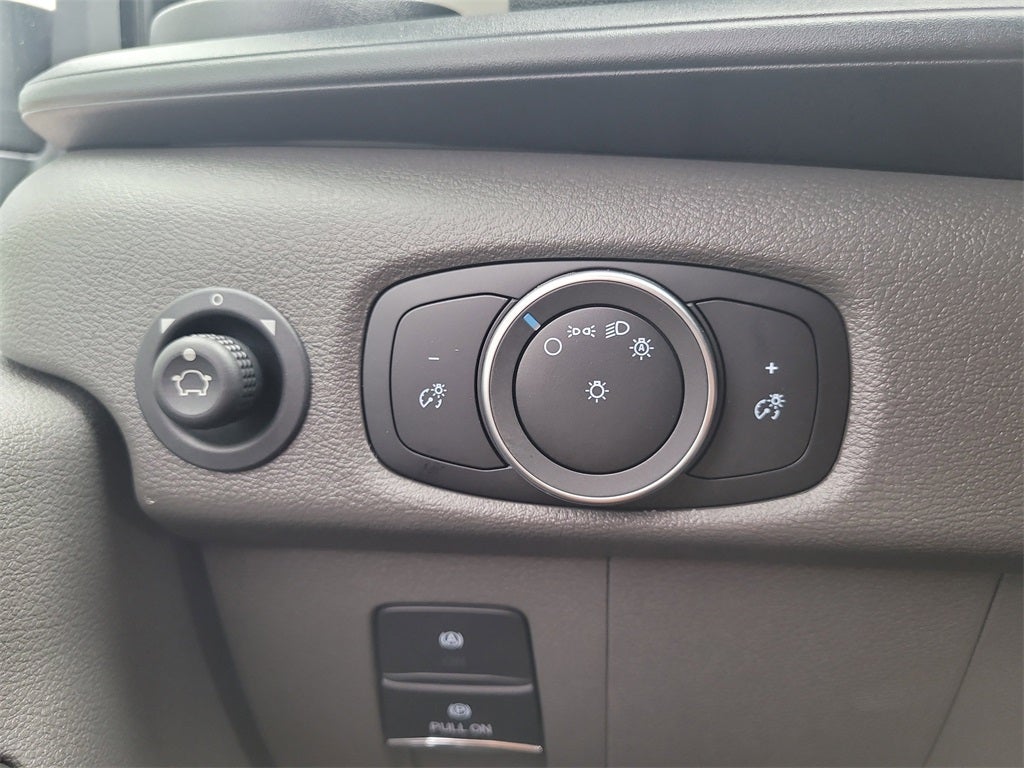 2025 Ford Transit-150 Base