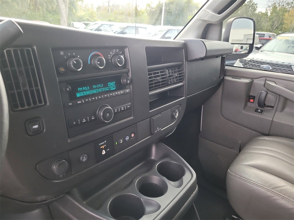 2022 Chevrolet Express 2500 Work Van Cargo