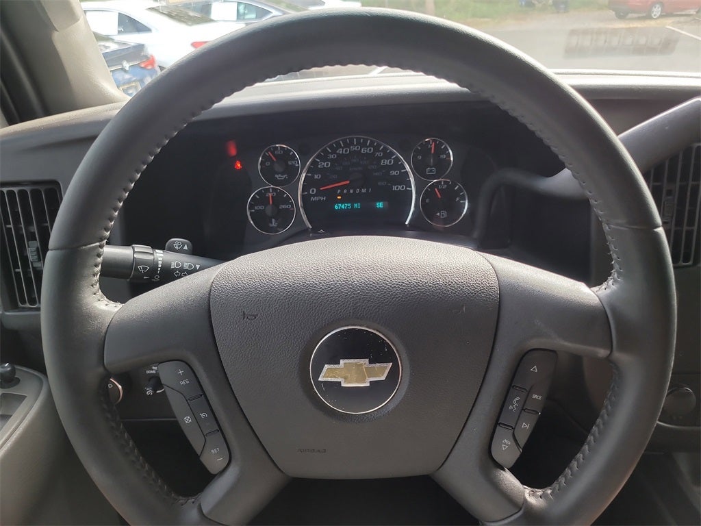 2022 Chevrolet Express 2500 Work Van Cargo