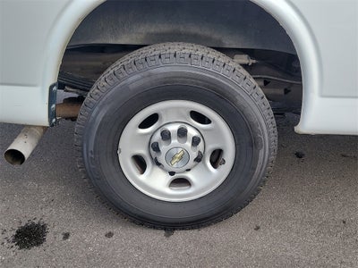 2022 Chevrolet Express 2500 Work Van Cargo