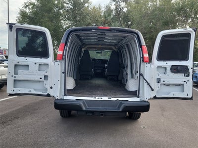 2022 Chevrolet Express 2500 Work Van Cargo