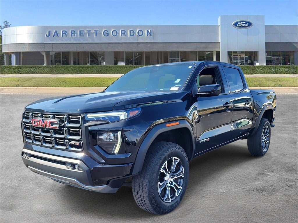 2023 GMC Canyon AT4