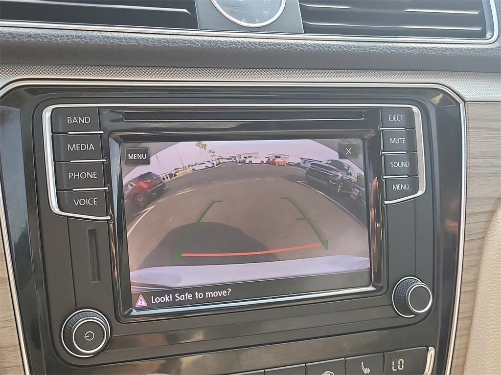 2017 Volkswagen Passat 1.8T SE