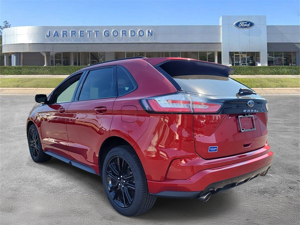 2021 Ford Edge ST Line