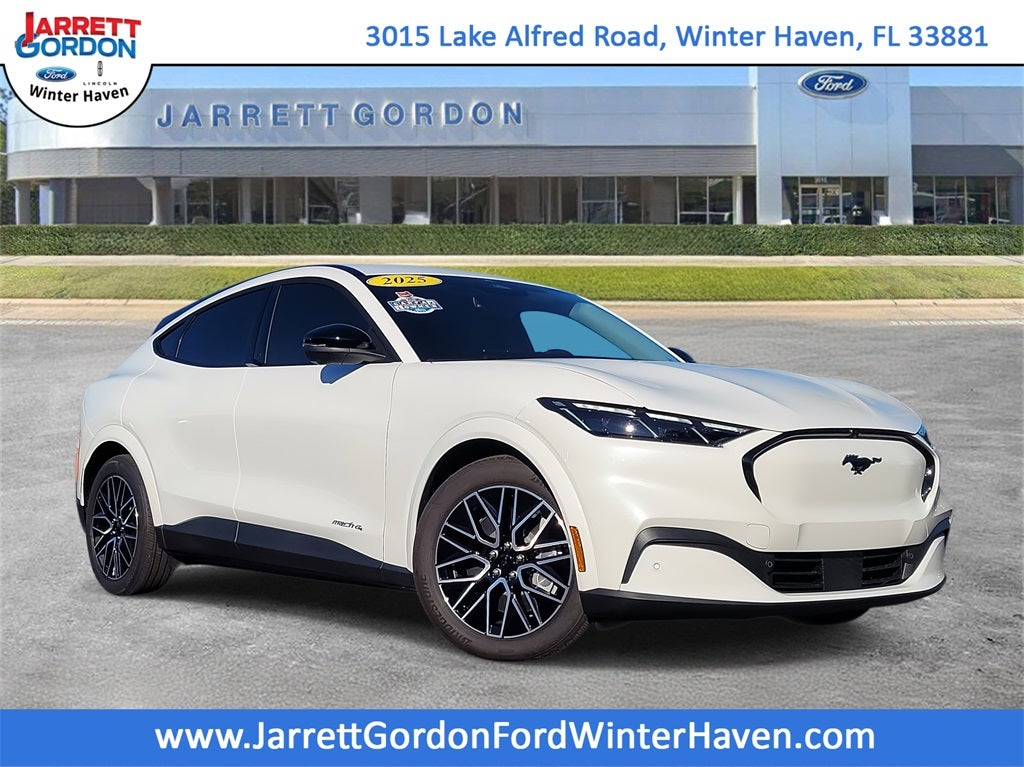 2025 Ford Mustang Mach-E Premium