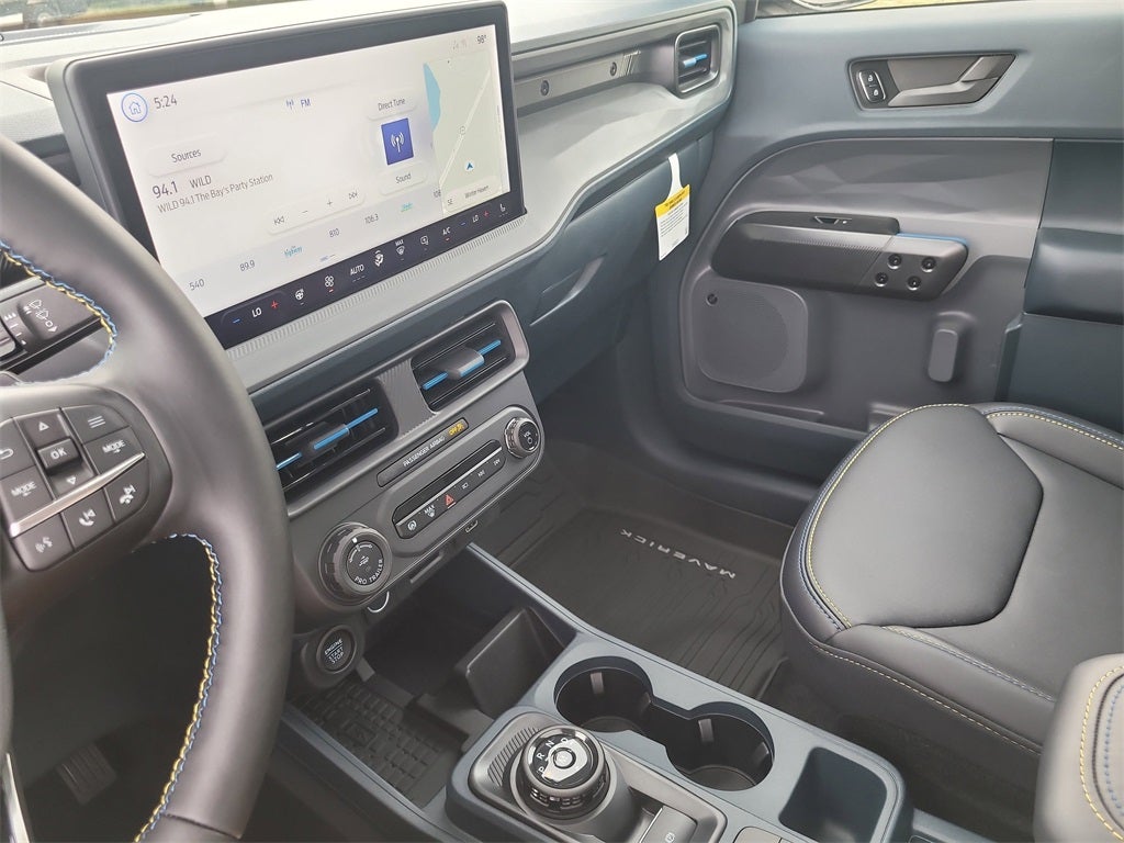 2025 Ford Maverick Lobo High