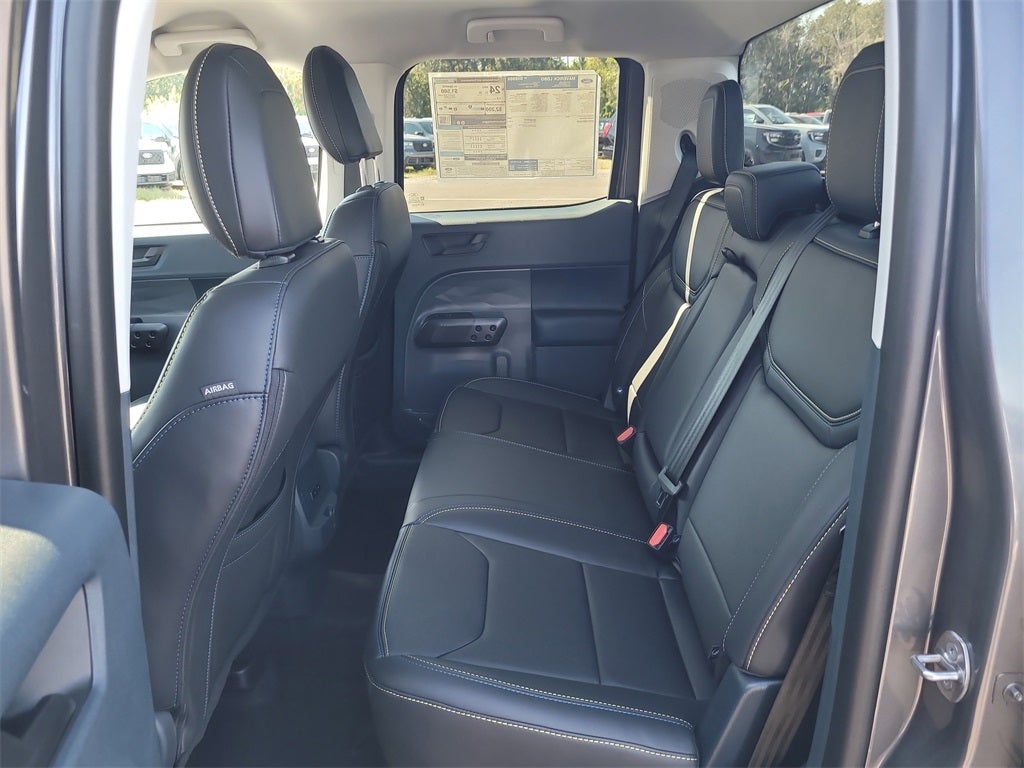 2025 Ford Maverick Lobo Standard