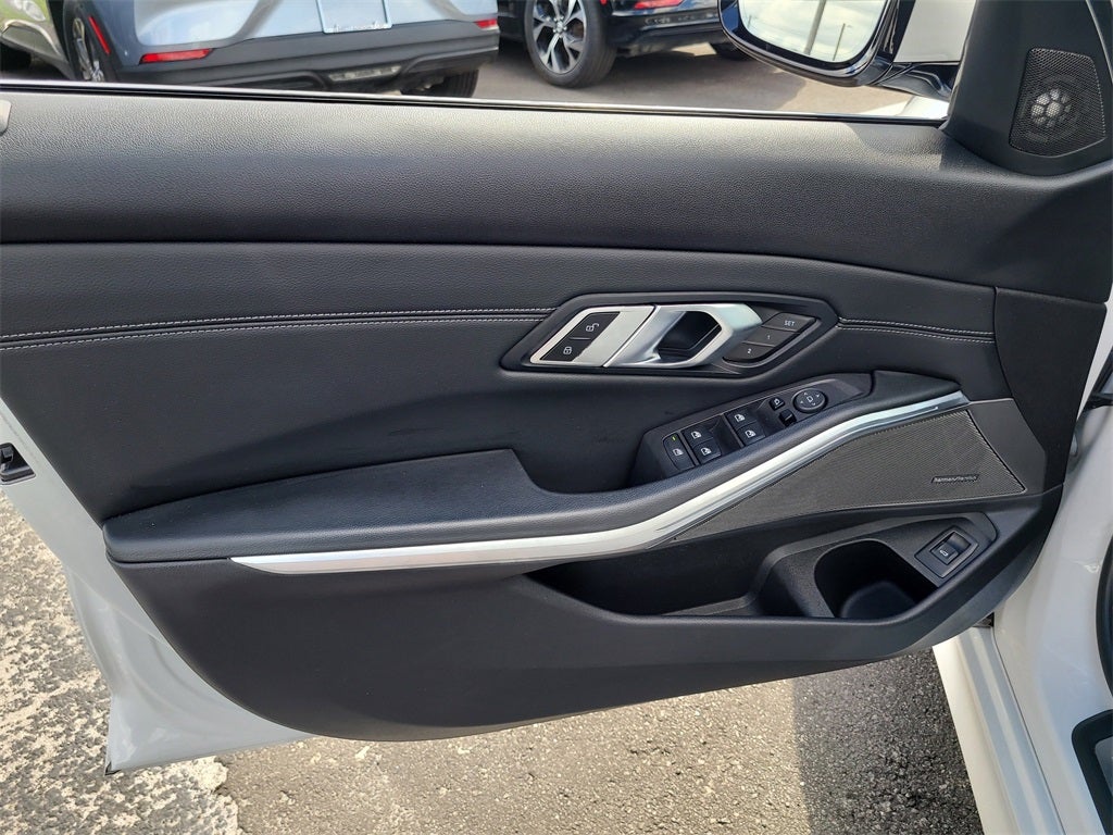 2023 BMW 3 Series 330i xDrive