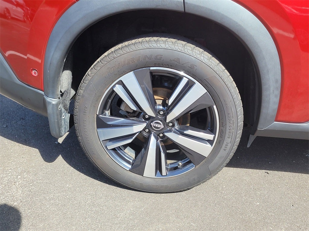 2022 Nissan Rogue SL