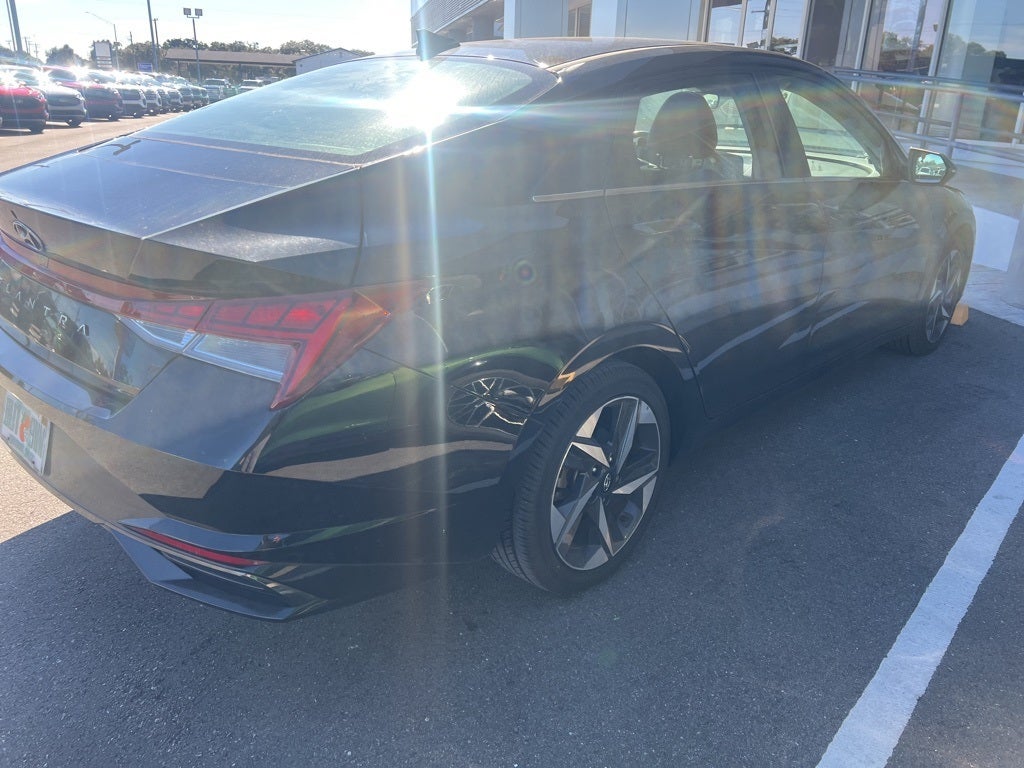 2022 Hyundai Elantra SEL