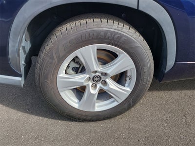 2021 Toyota Highlander LE