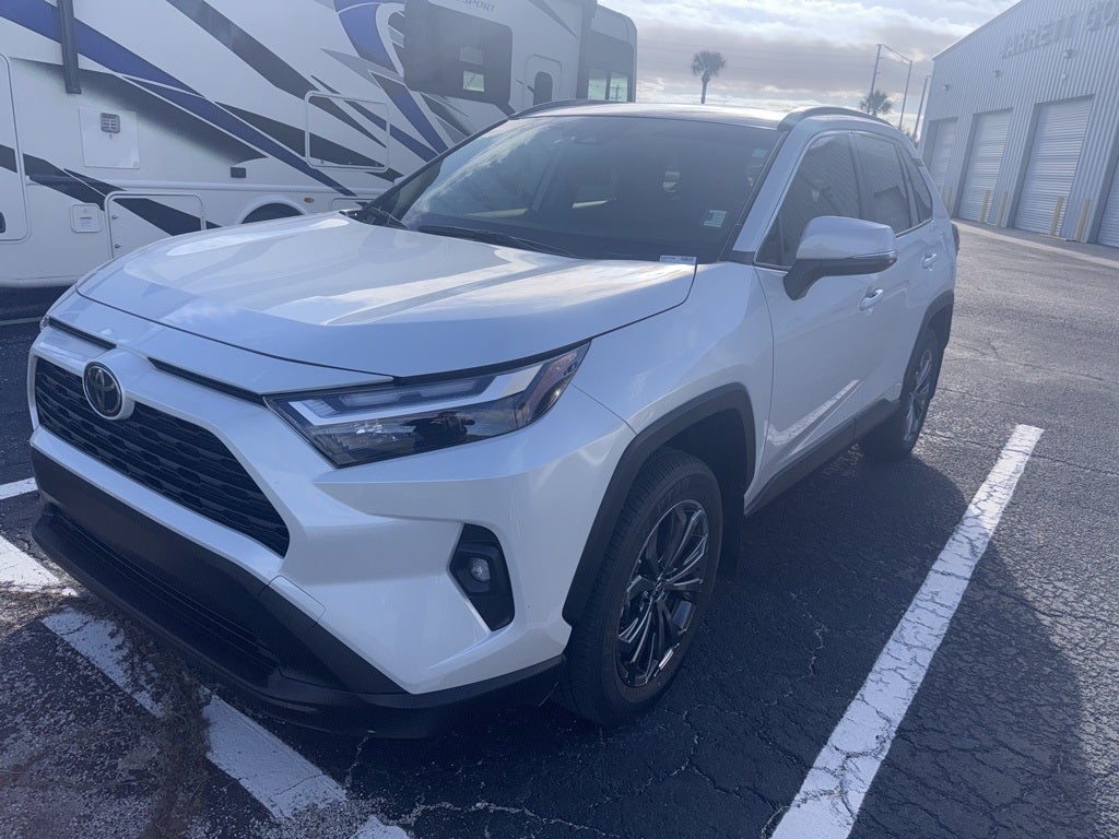 2025 Toyota RAV4 Hybrid XLE Premium