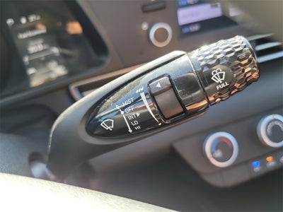 2022 Hyundai Elantra SE